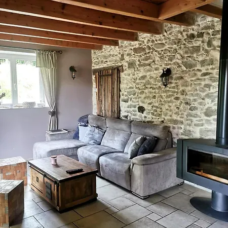 La Pierre Des Champs - Piscine Et Jacuzzi Massingy (Haute-Savoie)