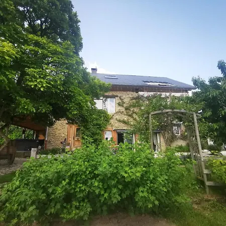 Дом отдыха La Pierre Des Champs - Piscine Et Jacuzzi Massingy (Haute-Savoie)