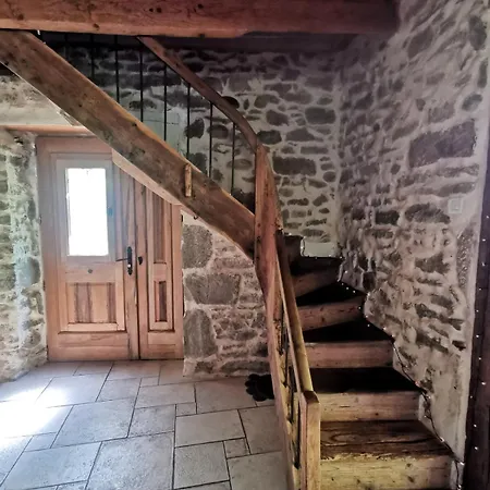 La Pierre Des Champs - Piscine Et Jacuzzi Дом отдыха Massingy (Haute-Savoie)