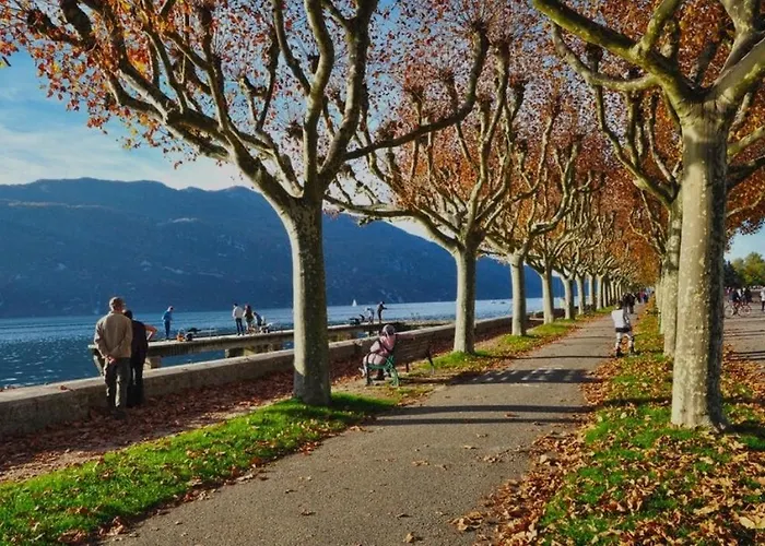 Nyaraló La Pierre Des Champs - Piscine Et Jacuzzi