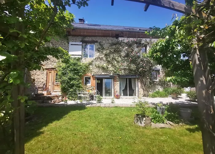 Nyaraló La Pierre Des Champs - Piscine Et Jacuzzi Massingy (Haute-Savoie)