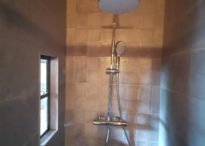 La Pierre Des Champs - Piscine Et Jacuzzi Massingy (Haute-Savoie)