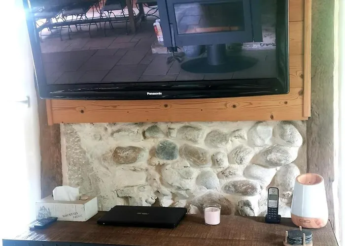 La Pierre Des Champs - Piscine Et Jacuzzi Nyaraló Massingy (Haute-Savoie)